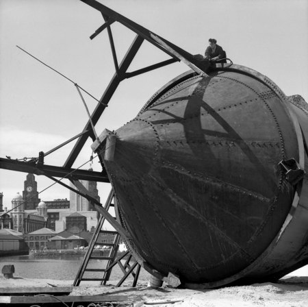 Demolishing Silo, Canning Dock